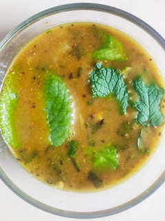 மூலிகை கலவை ரசம் (Herbal combo rasam) செய்முறை முக்கிய புகைப்படம்