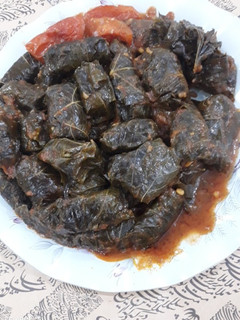عکسی از دستور دلمه برگ مو