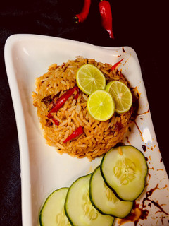 A picture of Chinese fried rice.