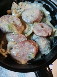 A picture of Sausage Broccoli Pasta Alfredo.