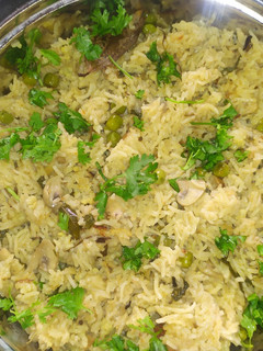 Califlower Mushroom Briyani செய்முறை முக்கிய புகைப்படம்