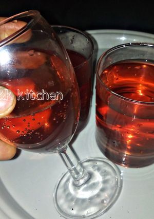 A picture of Ribena Mojito cocktail.