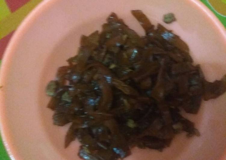 Kuetiaw baso telor otak arik