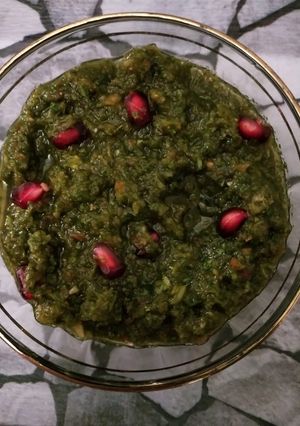 A picture of Coriander chutney.