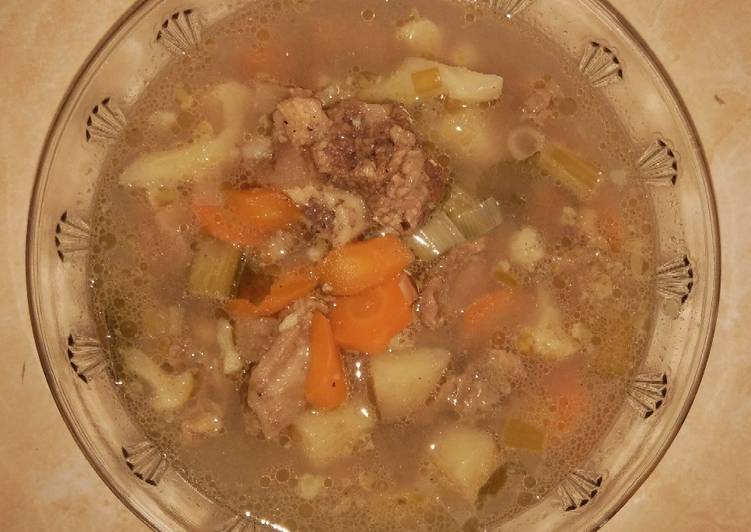 Sop Buntut Sapi Sop Buntut Sapi
