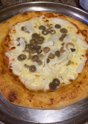 Una foto de Pizza de masa madre 🍕