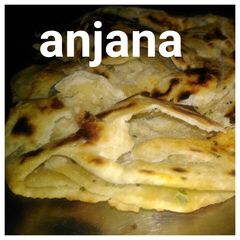 A picture of Lacha paratha(flat bread theme).