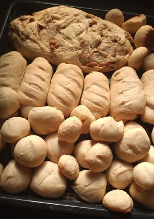 Una foto de Pan Casero con Levadura Fresca 🥖
