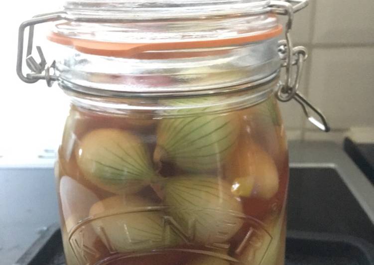 Recipe of Quick Pickled Onions