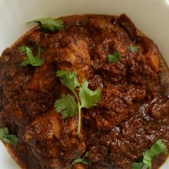 Hyderabadi Lal murgh (Dum chicken) A picture of Hyderabadi Lal murgh (Dum chicken).