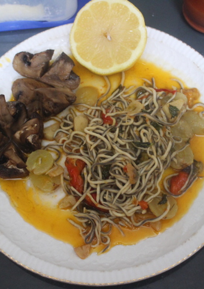 Una foto de Gulas con champiñones al horno