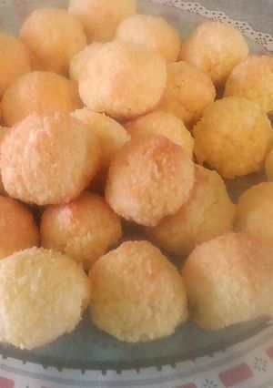 Una foto de Coquitos Con tres ingredientes