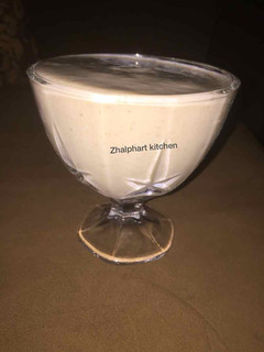 A picture of Banana and dates smoothie.