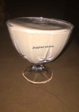 A picture of Banana and dates smoothie.