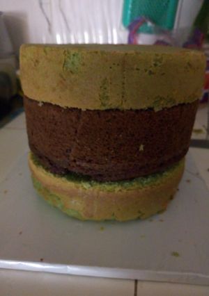 A picture of Lemon chocolate cake.