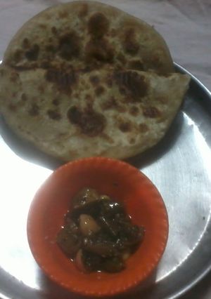 A picture of Sattu paratha.