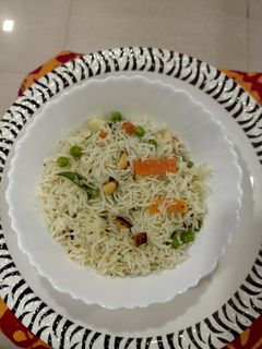 पांढरा सात्विक पुलाव (pandra satvik pulav recipe in marathi) रेसिपी चे मुख्य फोटो