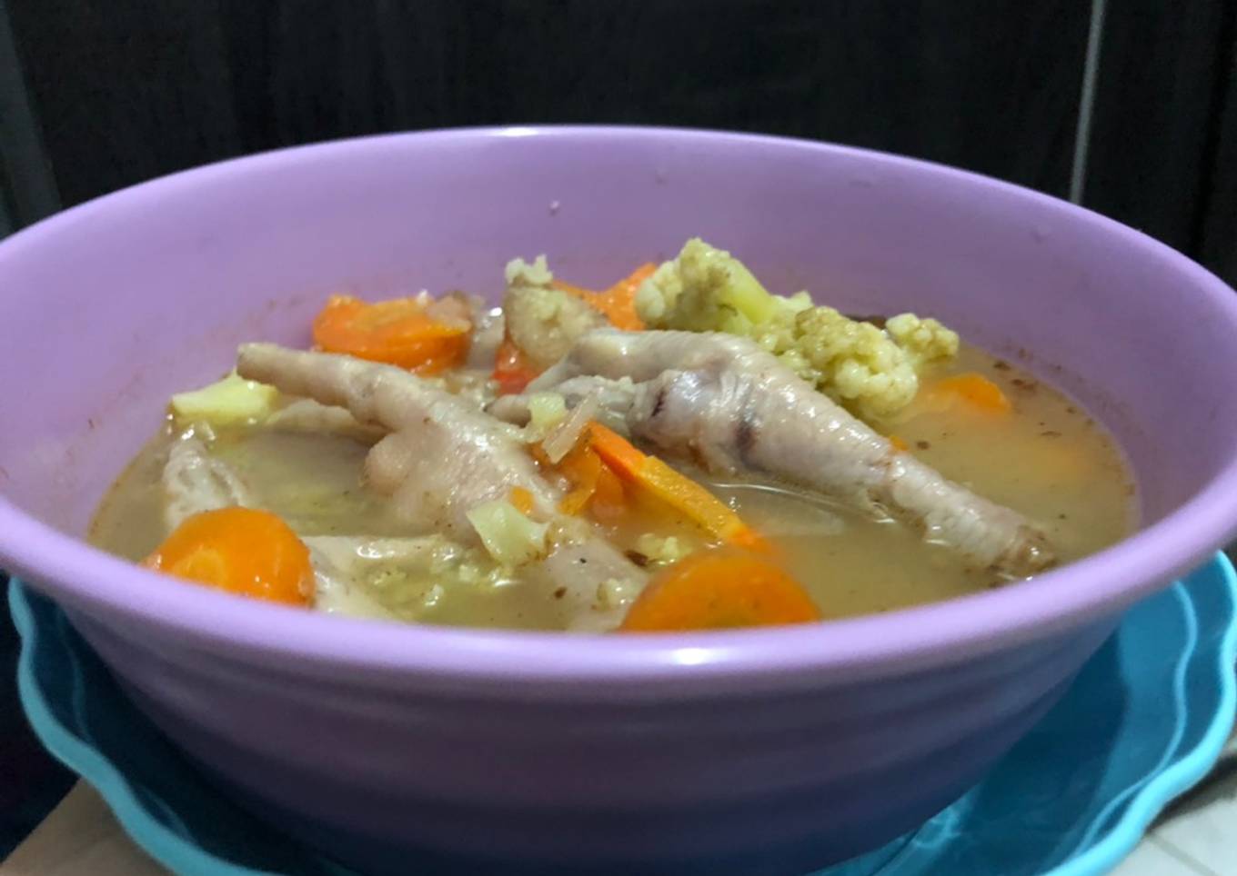 Sup Ceker Kuah Kaldu Ayam