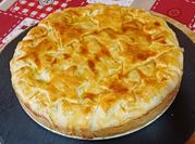 Una foto di tortellini al ragù