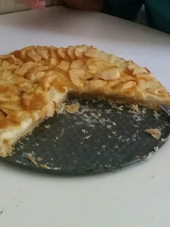 Una foto de Hojaldre de manzana con crema pastelera