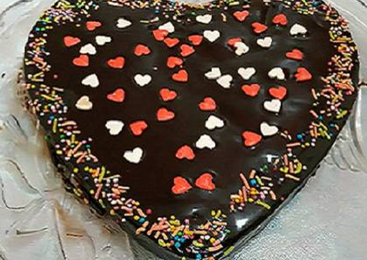 Eggless Chocolate Cake