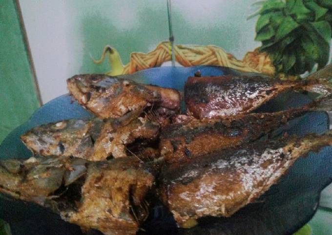 Ikan kembung goreng