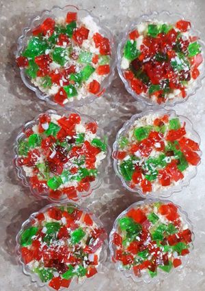 A picture of Strawberry Custard(Eid special).