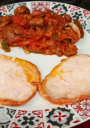 Una foto de Fritada picante de portobellos y otras verduras