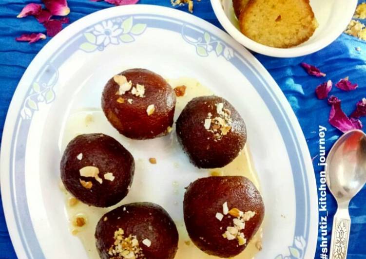 Recipe of Any-night-of-the-week Khoya Gulab jamun