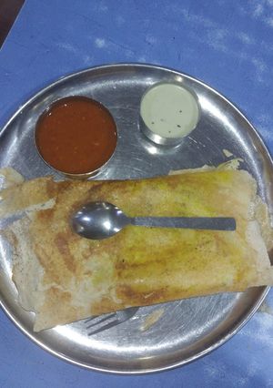 હૈદરાબાદી ઢોસા (Hyderabadi Dosa Recipe In Gujarati) રેસીપી મુખ્ય ફોટો