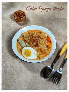 Foto resep Gulai Pepaya Muda (Lontong Sayur)