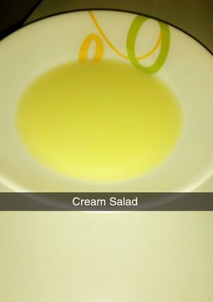 A picture of Home made cream salad 😋.