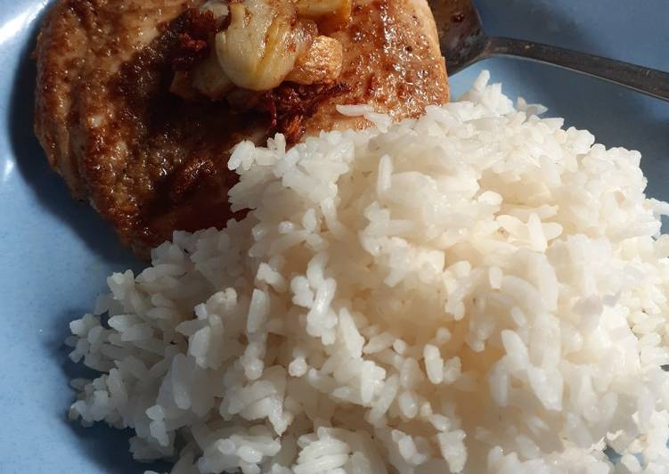 Ayam bumbu ketumbar ft. Nasi panas