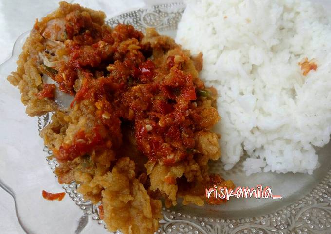 Ayam Geprek Sambal Bawang