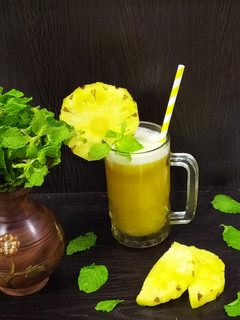 A picture of Pineapple juice.