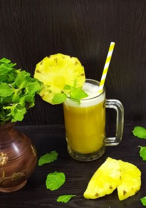 A picture of Pineapple juice.