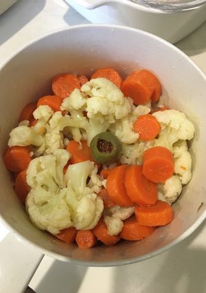 Una foto de Zanahoria Dulce y Coliflor Salado