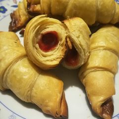 A picture of Croissants without an oven. #bakingcontest.