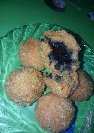 Foto resep Bola² Ubi isi Coklat