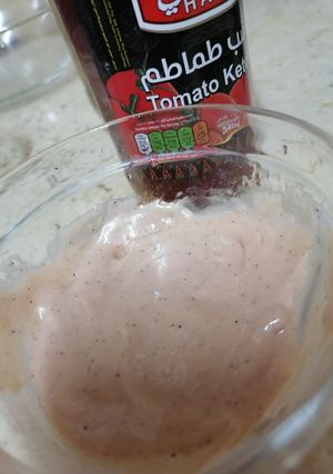 A picture of Thousand Island dressing 🥗.