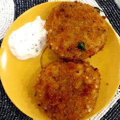 A picture of Potato tikki.