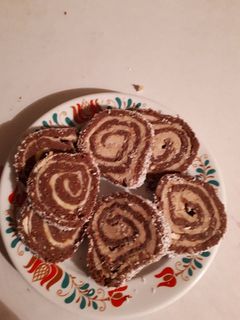 Keksztekercs vajas és gesztenyés töltelékkel 😊 recept fotója