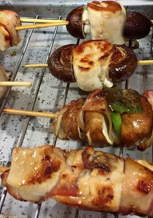 Una foto de Yakitori