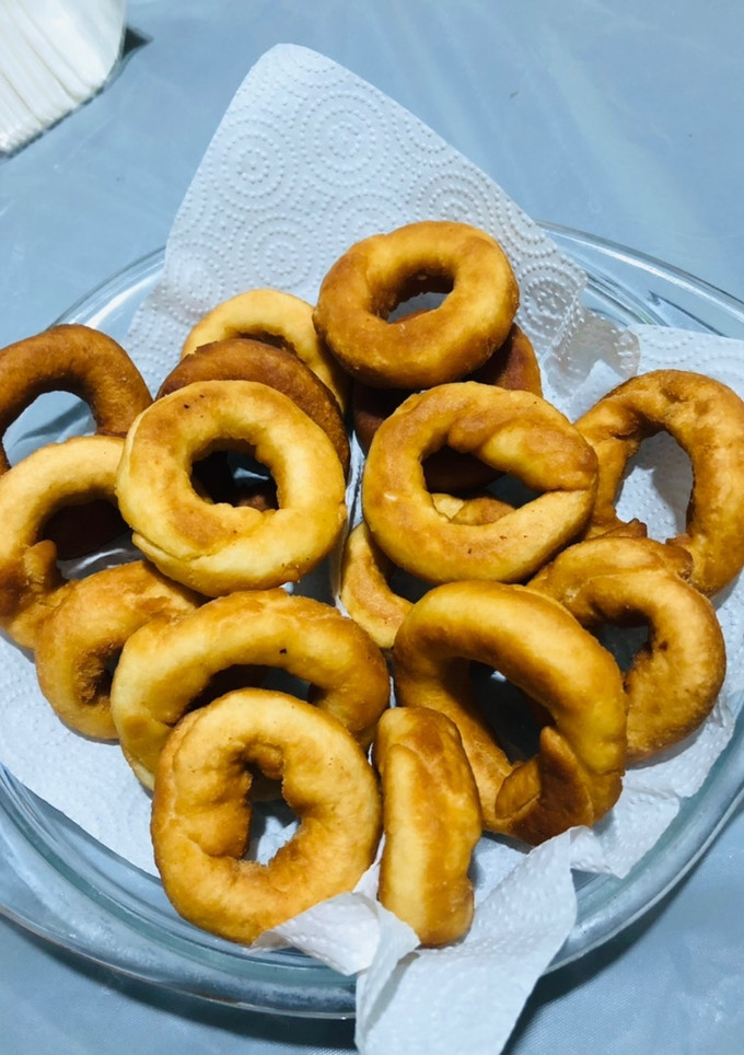 Una foto de Roscas o Donuts sin huevo solo tres ingredientes versión Vegana