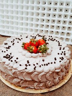 عکسی از دستور کیک اسفنجی شکلاتی