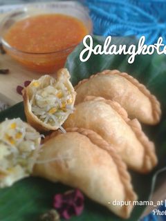 Foto resep Jalangkote a.k.a Pastel Khas Makassar