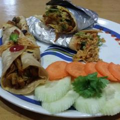 A picture of Noodles wrap.