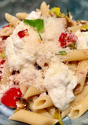 Une photo de Penne rigate au thon et poireaux