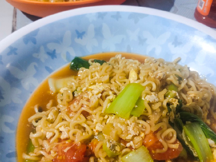 Bagaimana Menyiapkan Indomie Goreng Nyemek Anti Gagal