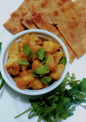 A picture of Alo ki bhujia.